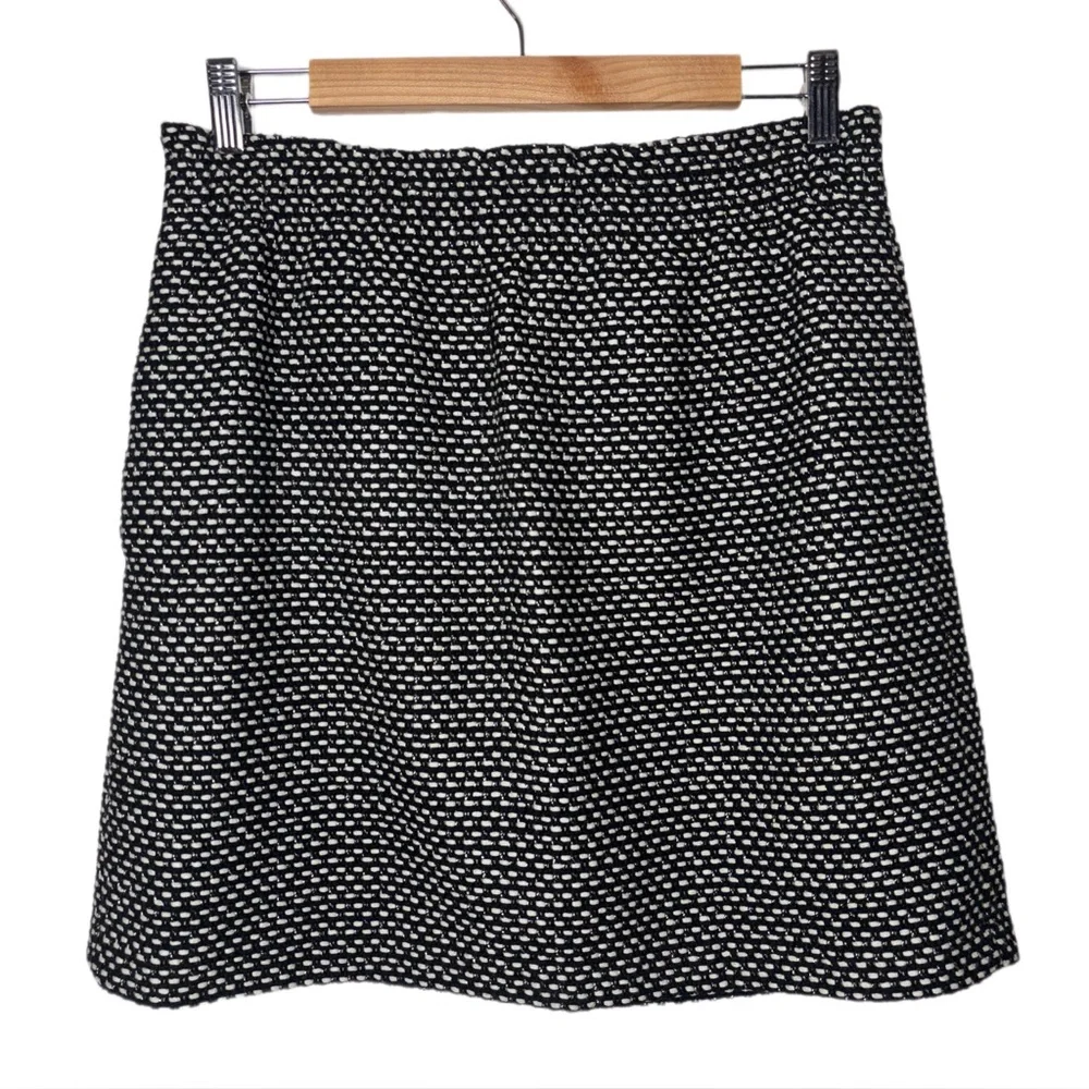 J.Crew Factory Sidewalk Skirt in Jacquard pattern black/white Woman's size 8